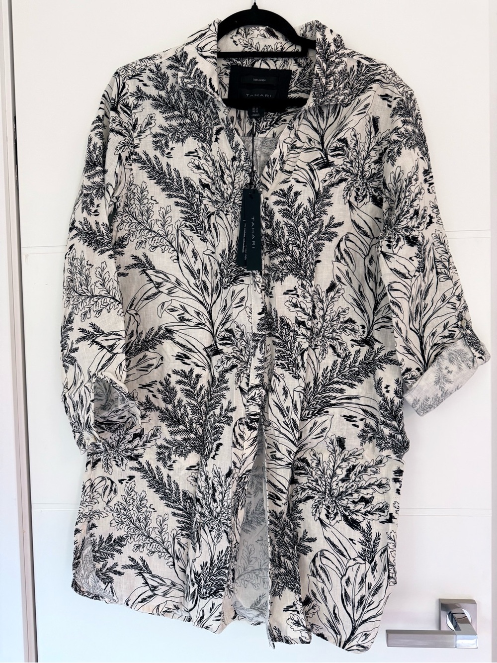 TAHARI Black & White Botanical Button-Up Shirt Dress 100% Cotton Sz. XS